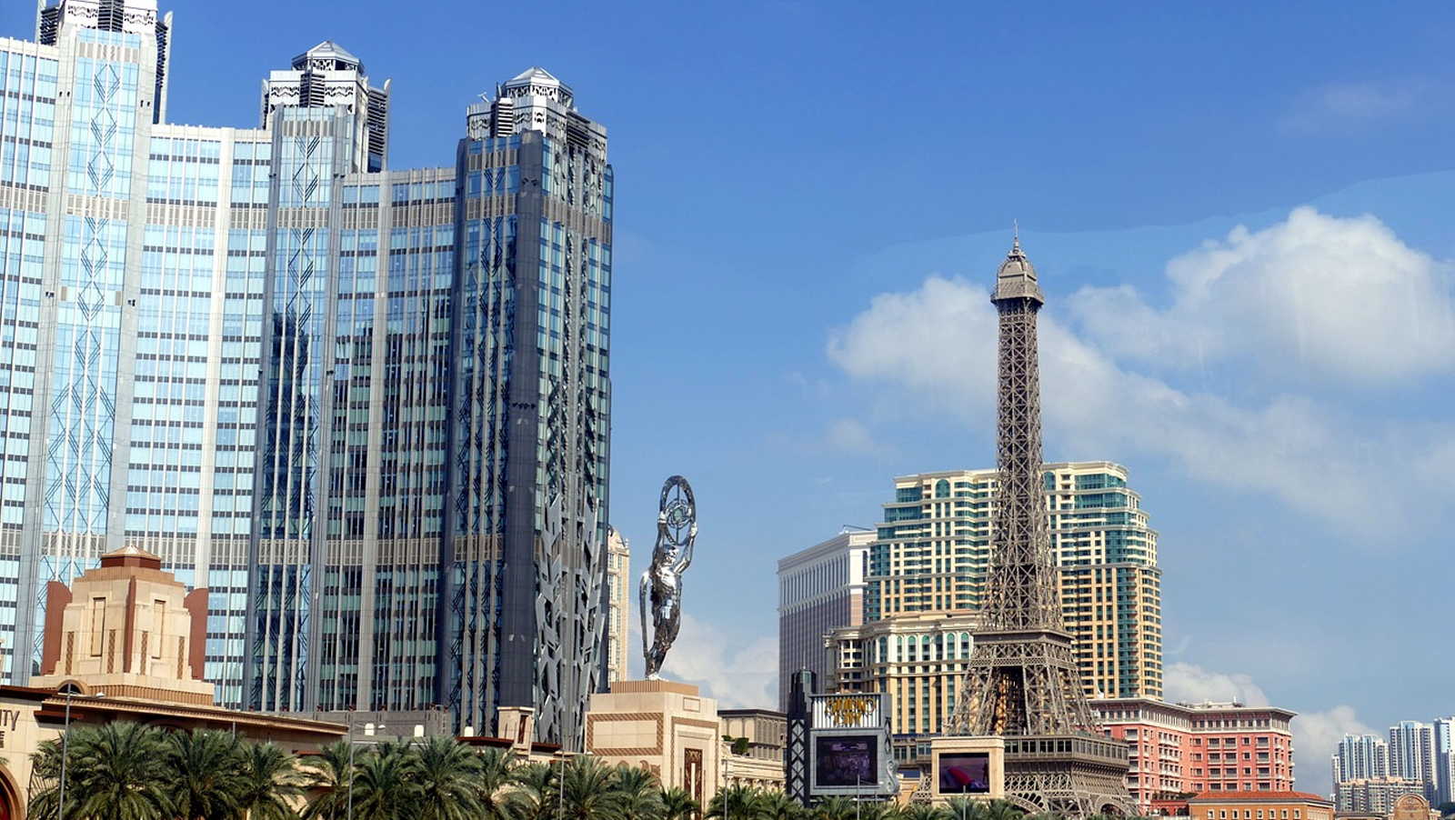 number-of-macau-casino-closures-climbs-as-coronavirus-threat-continues.jpg